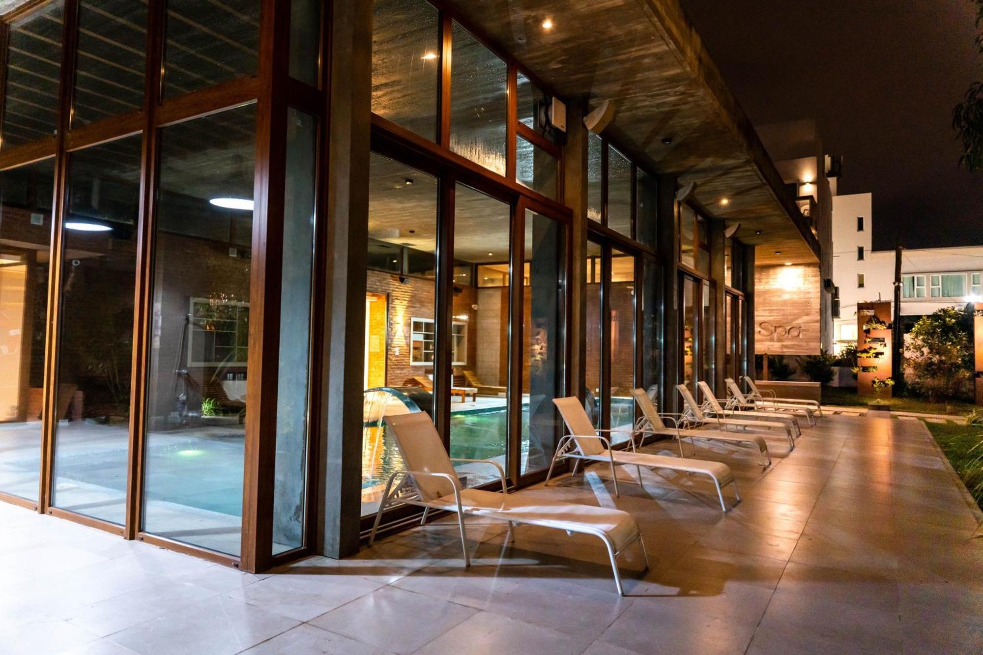 O2 Hotel Valeria Del Mar Exterior photo