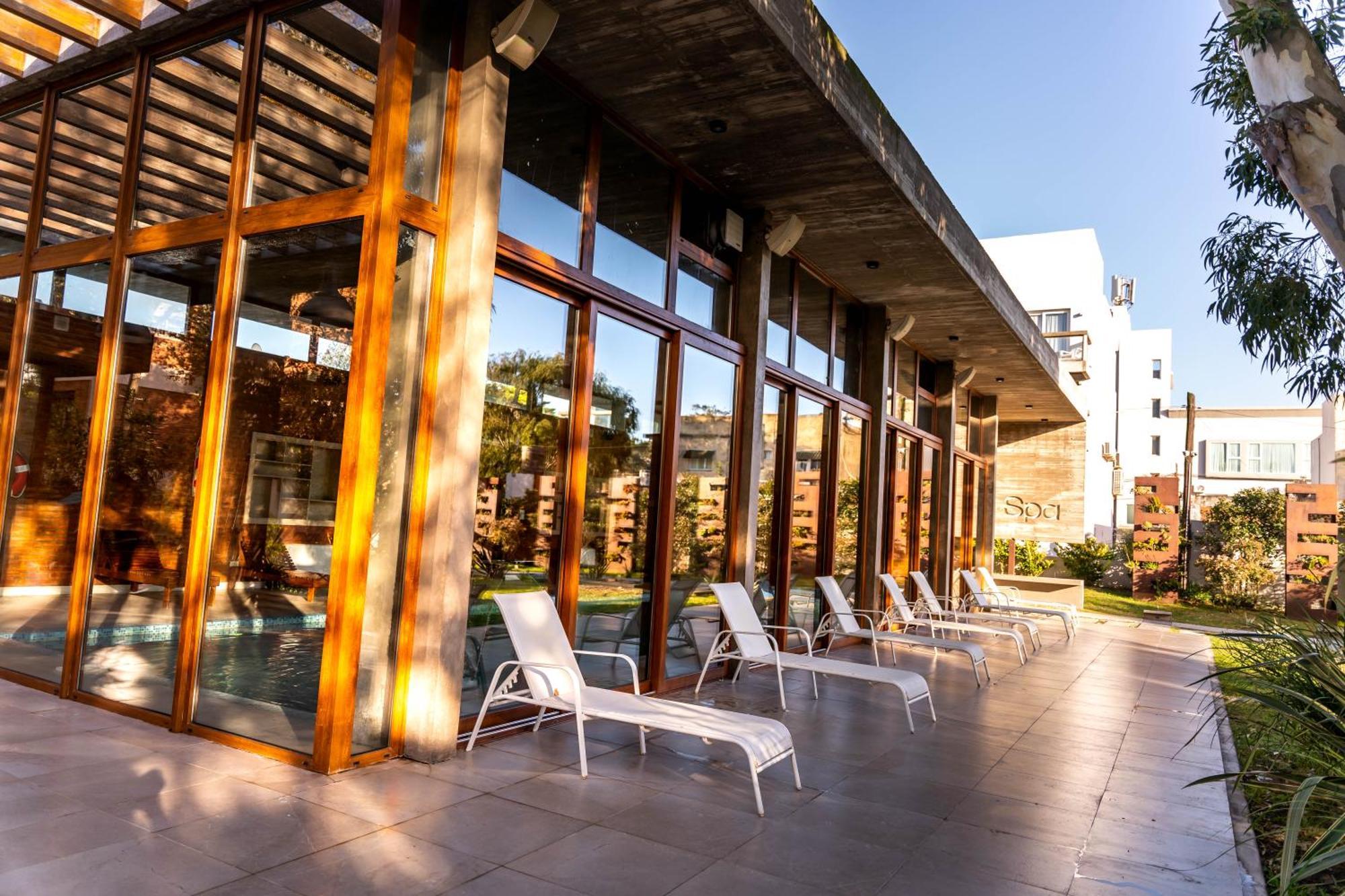 O2 Hotel Valeria Del Mar Exterior photo